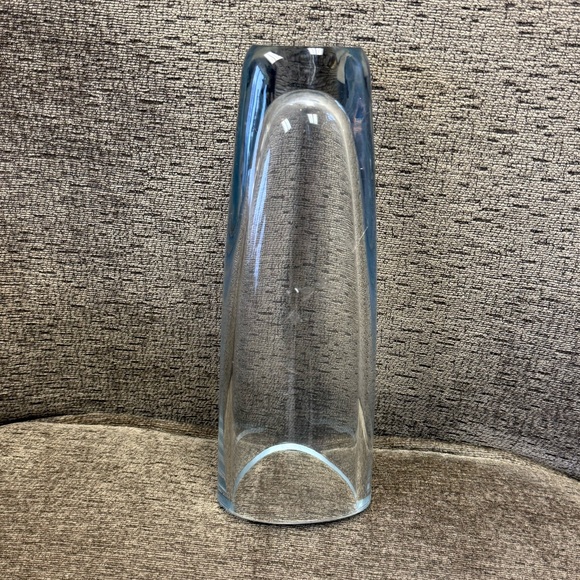 Vintage Large Thick Heavy Clear Triangle Art Glass Vase. - Picture 5 of 11